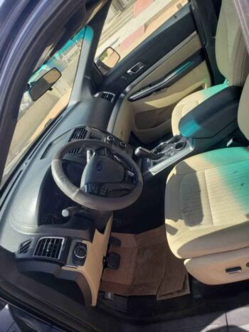 Ford Explorer EcoBoost - Image 2