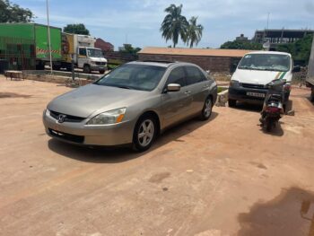 Honda Accord - Image 9