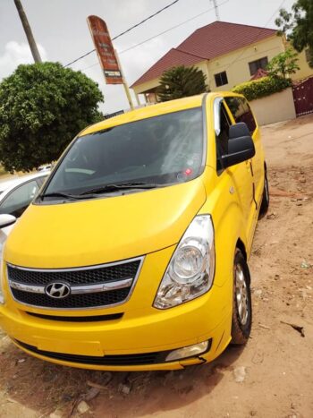Hyundai Starex - Image 9