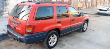 Jeep Cherokee 4x4 - Image 2