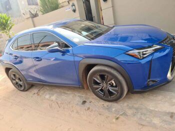 Lexus UX 250h Hybrid  -  SOLD - Image 7