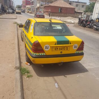 Mercedes Benz C class Taxi - Image 3
