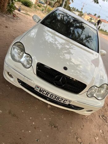 Mercedes Benz C280 4Matic