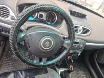 Renault Clio - Image 3