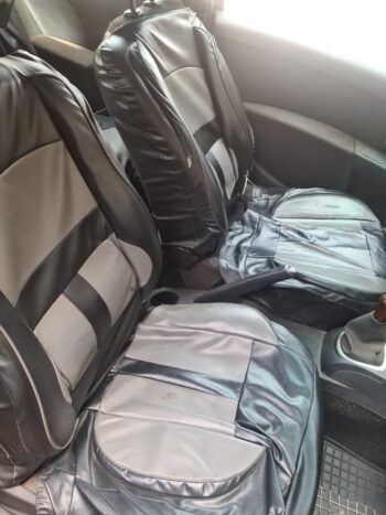 Renault Clio - Image 5