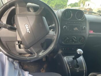 Jeep Compass 4x4 - Image 2