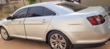 Ford Taurus Limited - Image 2