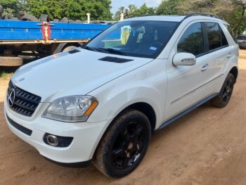 ML 350 4 Matic - Image 3