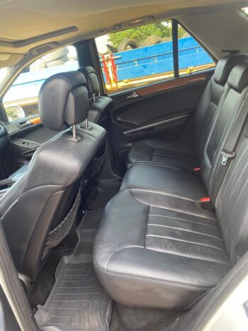 ML 350 4 Matic - Image 4