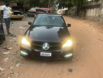 Mercedes Benz C300 4MATIC