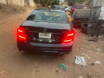 Mercedes Benz C300 4MATIC - Image 4