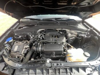 Ford Explorer XLT 4WD - Image 10