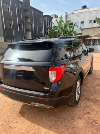 Ford Explorer XLT 4WD - Image 8