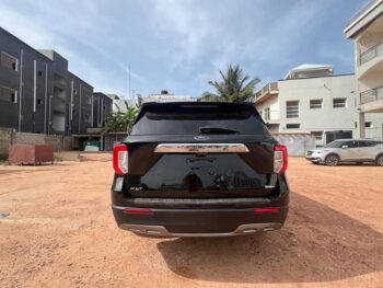 Ford Explorer XLT 4WD - Image 9
