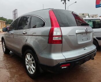 Honda CR-V 4WD - Image 10
