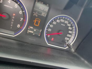 Honda CR-V 4WD - Image 3