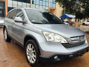 Honda CR-V 4WD - Image 6