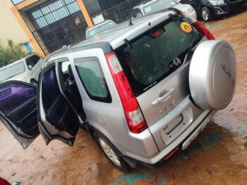 Honda CR-V SILVER - Image 7