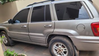 Jeep Grand Cherokee 4x4 - Image 8