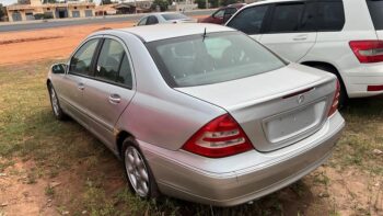 Mercedes Benz C200 Kompressor - Image 2