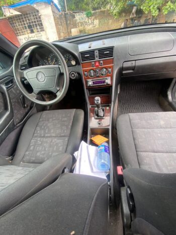 Mercedes Benz C180 - Image 3
