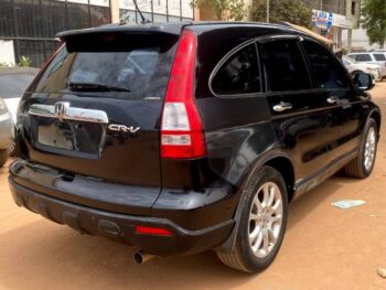 Honda CR-V 4WD (black) - Image 8