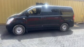Hyundai Starex - Image 5