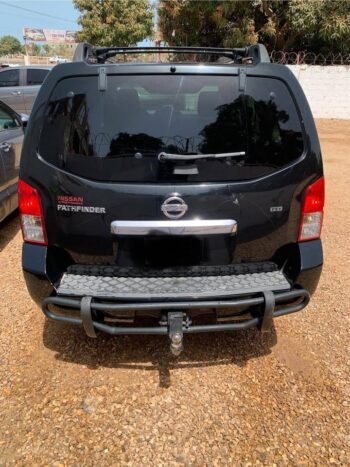 Nissan Pathfinder - Image 5