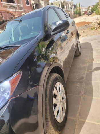 Toyota Rav4 Black - Image 2